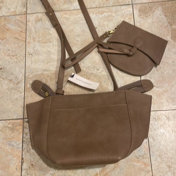 Crossbody bag by Anthropologie tan NWT - Picture 2 of 8